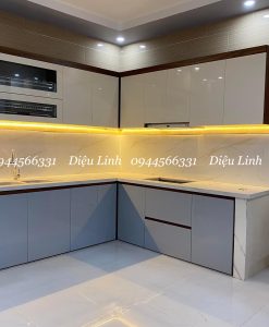 TU BEP VINCO+ACRYLIC