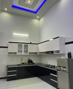 TBV071- Tủ bếp chữ L nhựa cao cấp Vincoplast tại Nội Thất diệu Linh Ninh Bình.