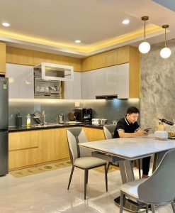 TBV127-Tủ bếp chữ L nhựa cao cấp Vincoplast lắp đặt nhà A Phúc/Ninh Vân/Ninh Bình.