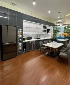 TBK034_Tủ bếp chữ i mẫu tủ bếp cánh kính thi công tại Ninh Tiến Ninh Bình.